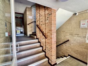 COMMUNAL ENTRANCE- click for photo gallery